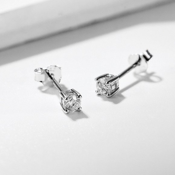 0.30ct. t.w. Diamond Brilliant Cut Stud Earrings - Picture 4 of 15